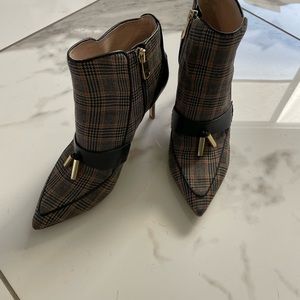 Plaid Bootie, side zip - BRAND NEW, only tried on.